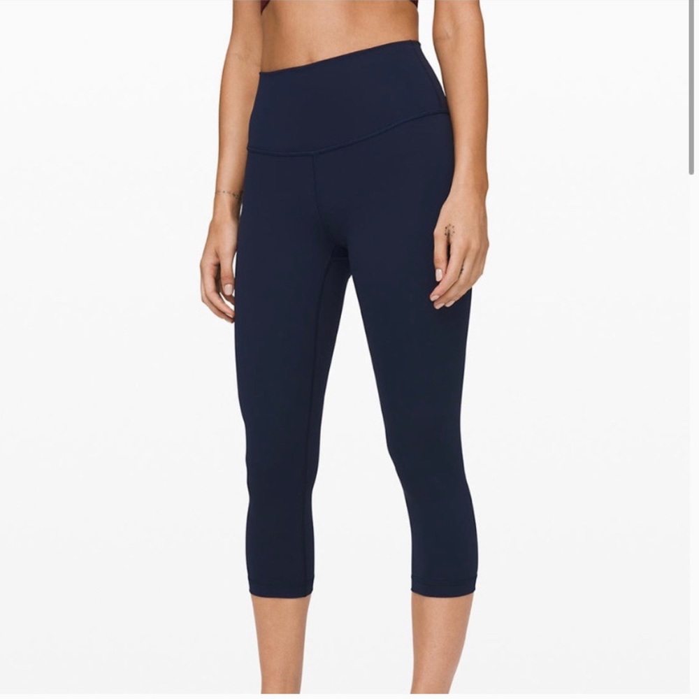 Lululemon Wunder Under Crop (High-Rise) - Size 6
